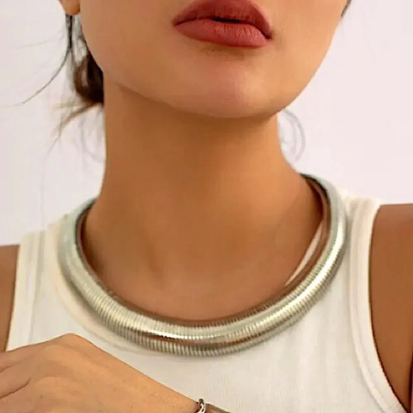 Silver Collar Exaggerated Choker Grunge Punk Spiral - Picture 3 of 7